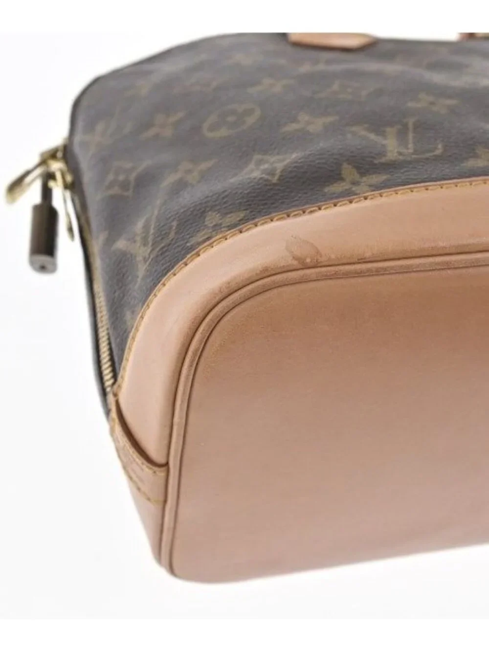 Louis Vuitton Handbag Brown
